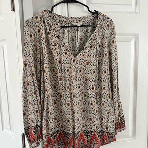 Lucky Brand Cream and Black Blouse with Red Accents